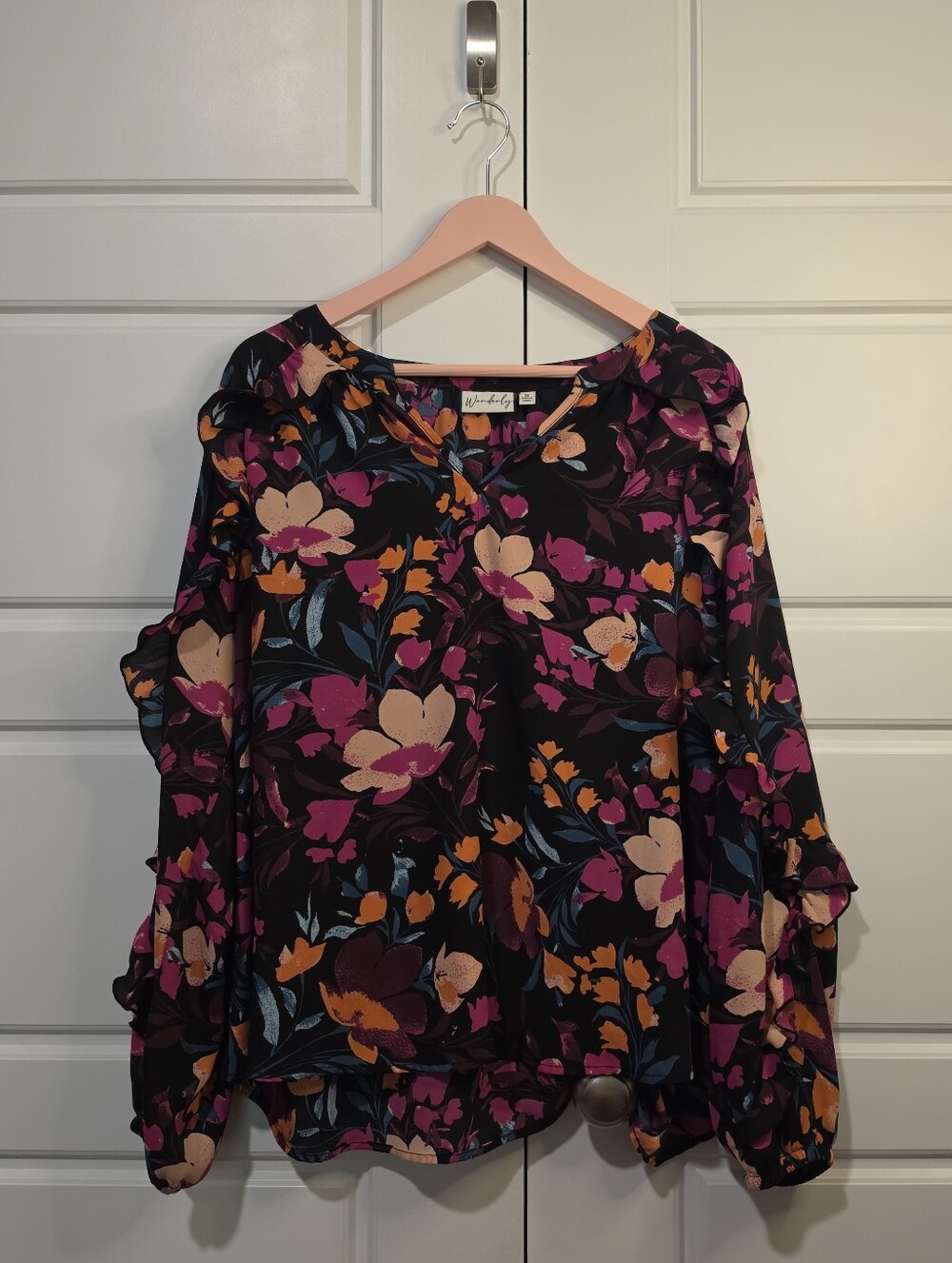 Wonderly Black Floral Ruffle Sleeve Split Neck Blouse size 1X